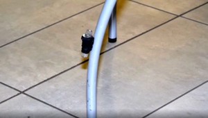 Ampulka v banke spôsobila rozruch, vyriešenie záhady policajtov šokovalo