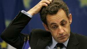 VIDEO: Útok na francúzskeho prezidenta!