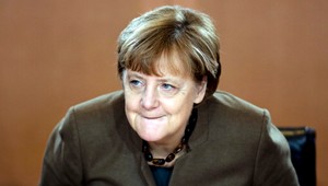Nemecká kancelárka Merkel odmietla žiadoť Američanov o tvrdší boj proti IS