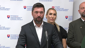 Tlačová beseda ministra Takáča: Nový škodca krasoň jaseňový