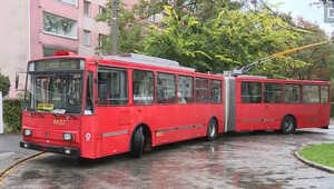 VIDEO: Rozlúčková jazda s "hranatými" trolejbusmi