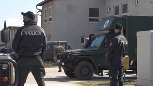 Osadník sa namiesto karantény otočil späť do Anglicka. Nakazených môže byť oveľa viac