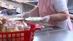 Školské obedy zdarma až tak zadarmo nie sú. Kedy za ne zaplatíte?