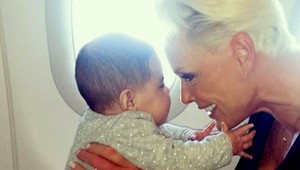 Matkou po päťdesiatke. Herečka prehovorila o ceste k vymodlenej dcére