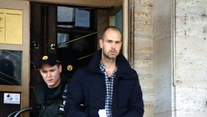 Dušan, ktorý terorizoval ženy močom a výkalmi, je na slobode