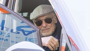 Karel Gott dostal prísny zákaz od lekárov!