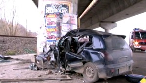 Smrť kvôli nešťastnej láske? Lukáš (†20) vpálil do mostného stĺpu