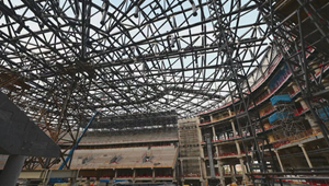 Zimné olympijské hry: Stihne sa dokončiť hokejový štadión včas?