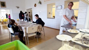 Nepedagogickí zamestnanci márne čakajú na zvýšenie platov