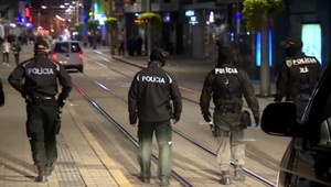 V Bratislave policajti dohliadali na poriadok. Zadržali 17 mladistvých pod vplyvom alkoholu