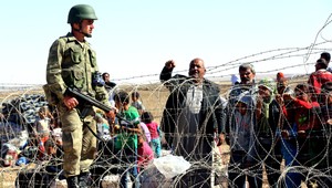 Turecko pre utečencov zatvára hranice, stotridsaťtisíc Kurdov už utieklo