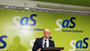 NAŽIVO: V SNS majú plagiátorstvo v krvi, tvrdí SaS