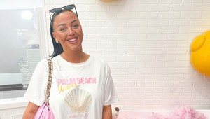 Vyskúšala všetky diéty a triky, aby sa zbavila ovísajúceho brucha: Pomohlo jej niečo?