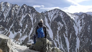 Turisti v horách sa nezaujímajú o zdravotný stav iných. Nebojte sa kamarátskej pomoci!