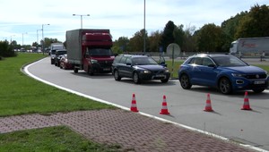 Kontroly na hranici so Slovenskom predlžuje aj Rakúsko