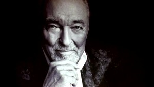 Gott by oslávil 82 rokov. Na hrobe má kopu darov, kvetín, aj TOTO prekvapenie od Ivany!