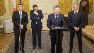 NAŽIVO: Fico, Danko, Bugár, Kažimír o nafte aj rekonštrukcii internátov