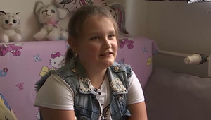 Ťažký život malej Nelky: Doobeda maká v škole, poobede pomáha s bratmi autistami!