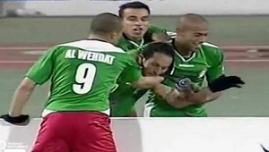 Famozita minulého roku! Víťazný gól pätičkou z 30 metrov