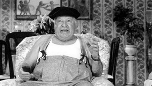 Legendárny účtovník Fantozzi zomrel