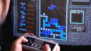 Tínedžer z USA ako prvý dokončil hru Tetris