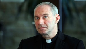 Kauza Bezák. Historik prirovnáva arcibiskupa k Johanke z Arku