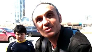 VIDEO: Arogantný šofér vyhodil cestujúcich z autobusu!