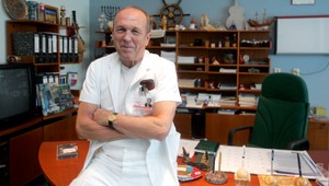 Kardiochirurg Fischer sa môže dohodnúť o vine a treste