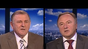 Mečiar chce poslancov SMK zbaviť mandátov, Csáky ho prirovnal k Adolfovi