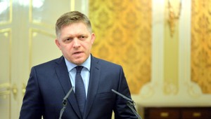 Fico dáva podmienky Talianom: Najskôr dostavajte Mochovce