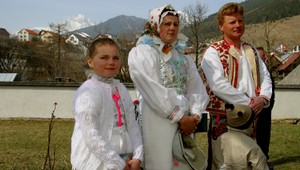 Veľká noc ako kedysi. Na Slovensku chýbali šibači