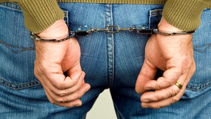 Kuriózny prípad na Liptove. Zlodejovi nevedeli dať dole putá