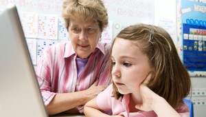 Drzosť detí na školách. Stanú sa z učiteľov verejní činitelia?