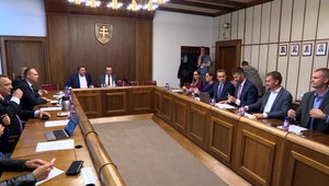 Výbor k rozpočtu sa nekonal. Skončil skôr ako začal