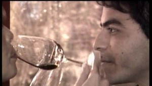 Módnu prehliadku sprevádzala ochutnávka vína