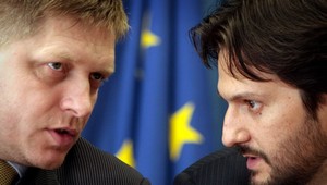 Odvolávanie Fica sa odkladá na štvrtok, v práci nebolo dosť poslancov