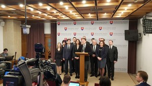 NAŽIVO: OĽANO o postupe do predčasných volieb