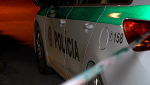 Ďalšia tragédia v Snine: Policajti opäť našli v byte mŕtveho muža