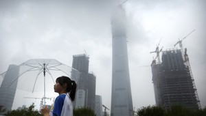 Výstavba mrakodrapu v Pekingu sa zastavila. Vláda sa bojí, že by ich ľudia z výšky sledovali