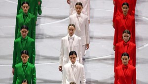 Otvárací ceremoniál ZOH 2026 ukázal silu talianskeho minimalizmu: Pocta legende módy!