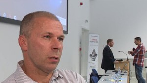 Oddelenie prevencie korupcie by jeho riaditeľ zriadil na každom ministerstve. Netuší, ako vysoko siaha