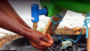 Hnačky, nevoľnosti a dokonca smrť. Riešenie je jednoduché, ale nie pre každého