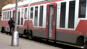 VIDEO: Fenka Mia nastúpila na vlak, odviezla sa 20 kilometrov