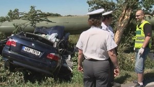 Policajt okradol mŕtveho vodiča!