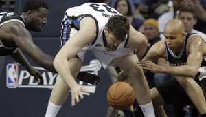 NBA: Memphis zdolal San Antonio, Denver zrejme končí