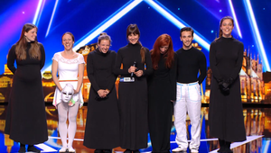 Vystúpenie Ilusias z roku 2013 sa len ťažko vyrovná dnešnému: Divadelníci na sebe neuveriteľne zamakali!