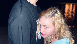 Madonna TAKTO verejne vyznala lásku svojmu 26-ročnému zajačikovi!