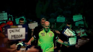 Hrať sa nebude. U našich susedov sa elitných šípkarov nedočkajú