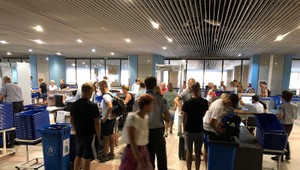 Pozor na kontrolné priestory na letisku. Môžete sa nakaziť