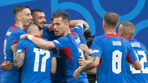 Historický úkaz na ME: Všetky tímy v našej skupine majú rovnaký počet bodov